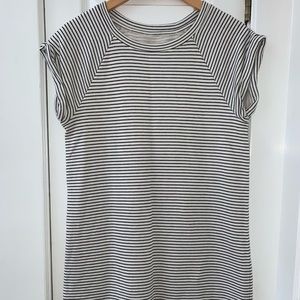 Striped T-Shirt Dress 🤍🖤